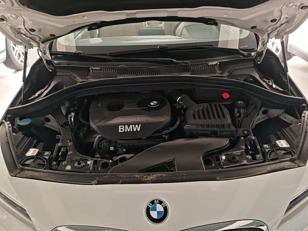 BMW 2 Series Active Tourer — миниатюра 20