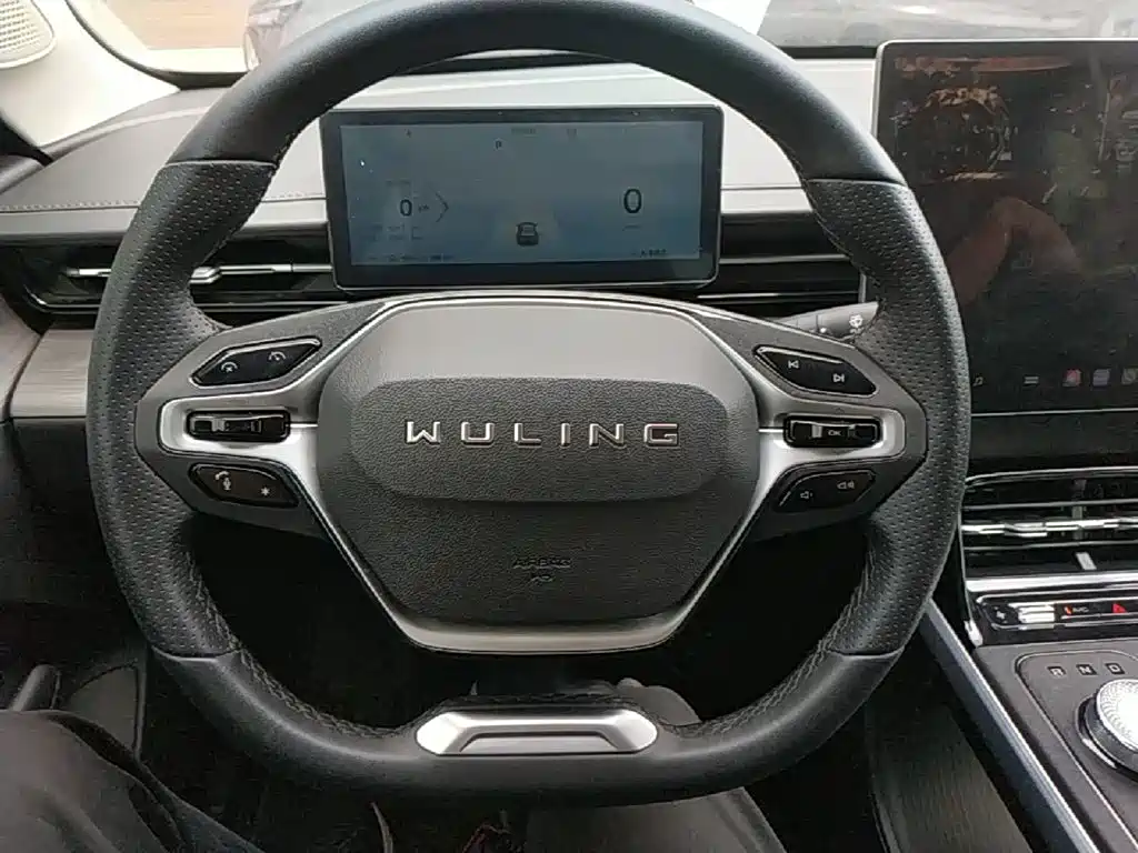 Wuling Xingguang — миниатюра 11