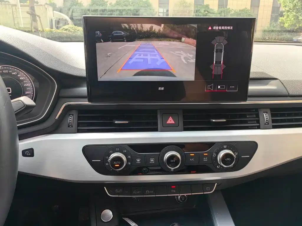 Audi A4L — миниатюра 10