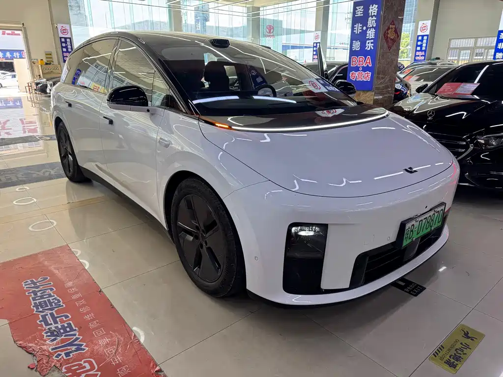 Li Auto Li i8 — миниатюра 3