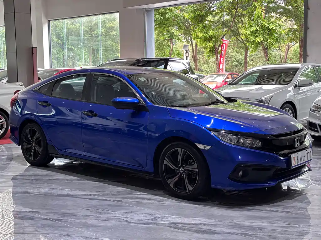 Honda Civic 2019 220TURBO CVT V