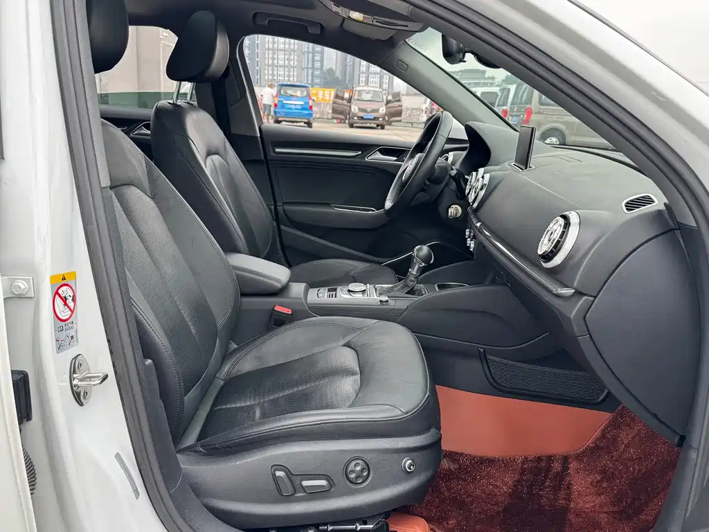 Audi A3 — миниатюра 10