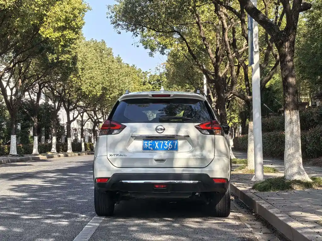 Nissan X-Trail — миниатюра 11