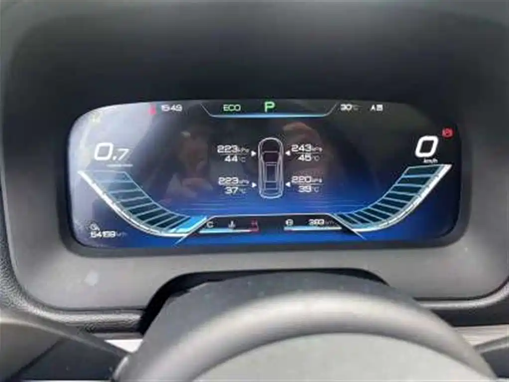 BYD Tang — миниатюра 7