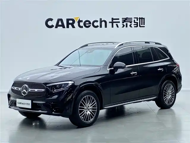 MERCEDES-BENZ GLC 2024