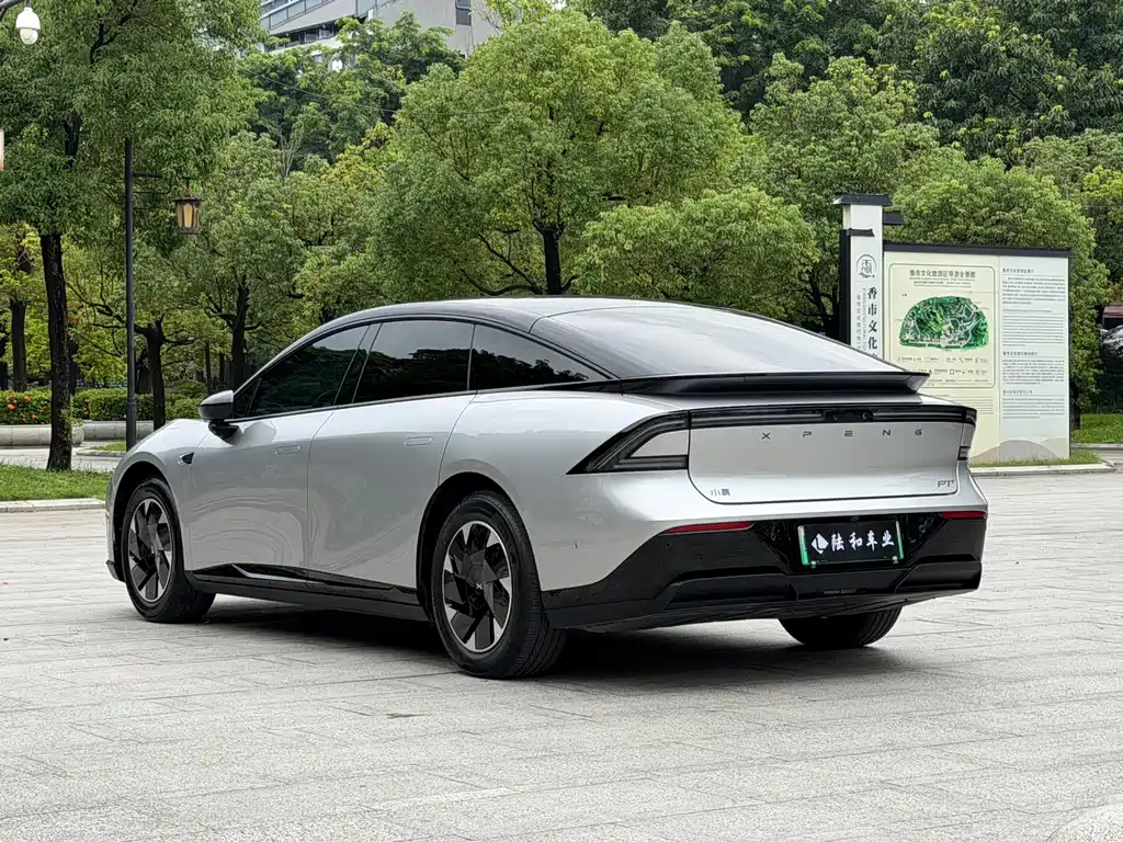 XPeng P7+ — миниатюра 24