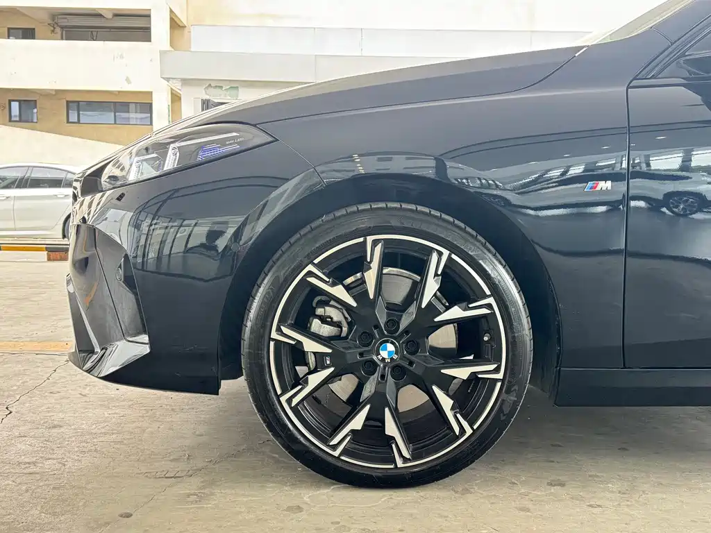 BMW 2 Series — миниатюра 3