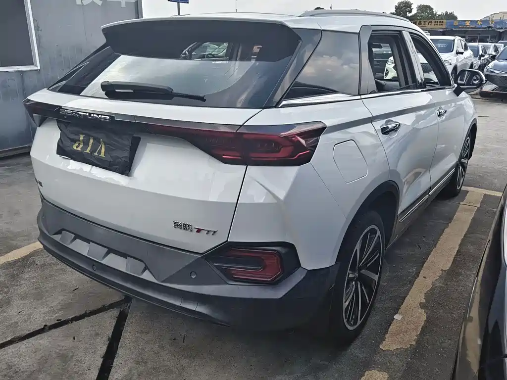 Bestune T77 — миниатюра 14