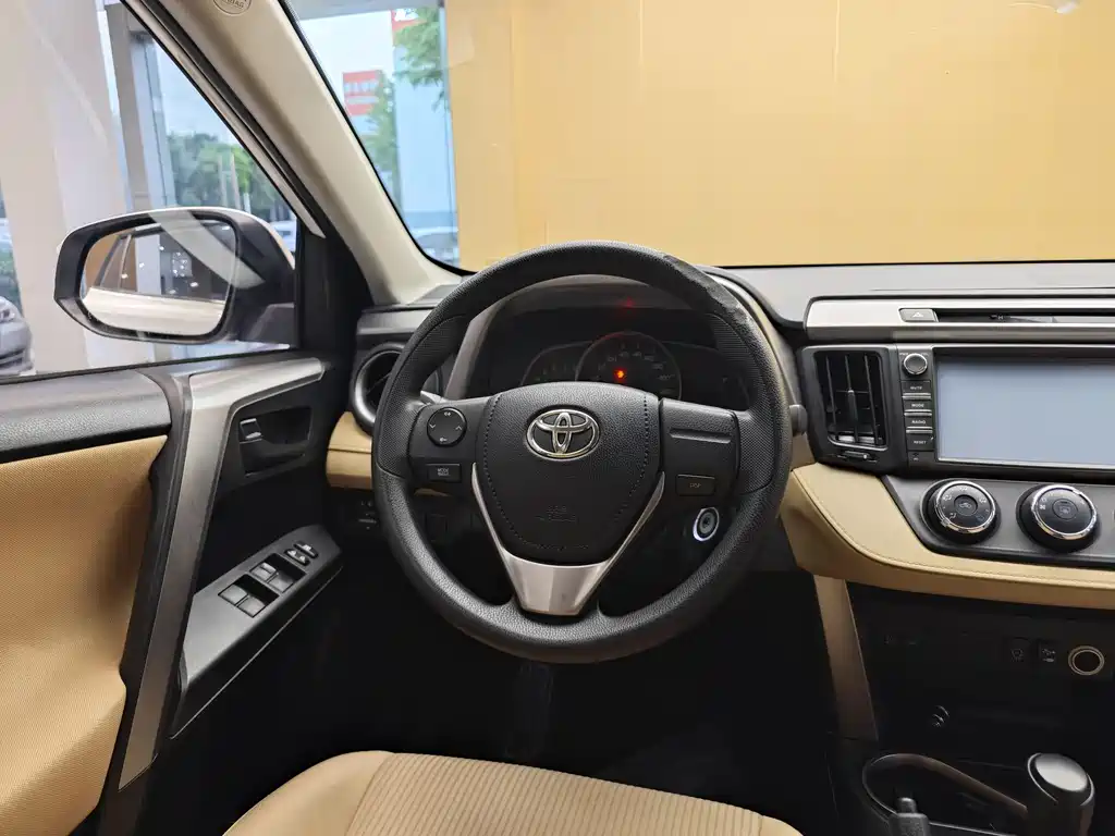 Toyota RAV4 — фотографии объявления, Фото 14