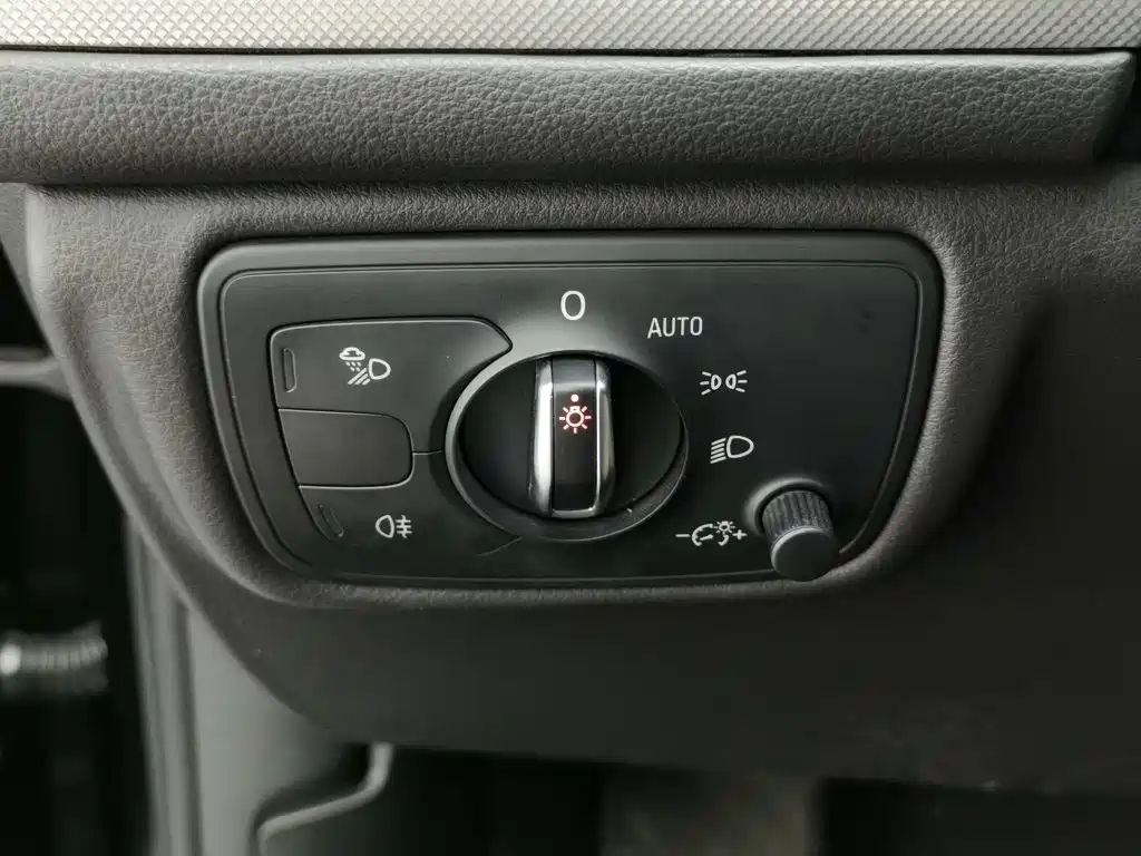 Audi A6L — миниатюра 21