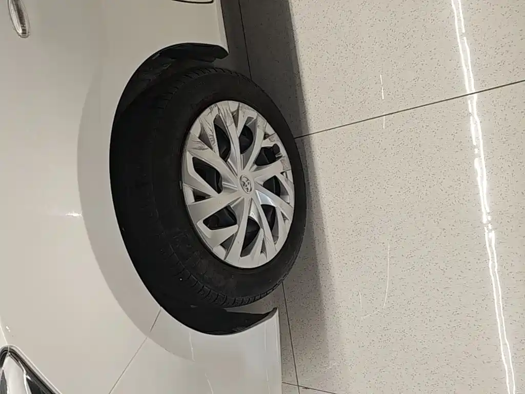 Toyota Vios FS — миниатюра 23