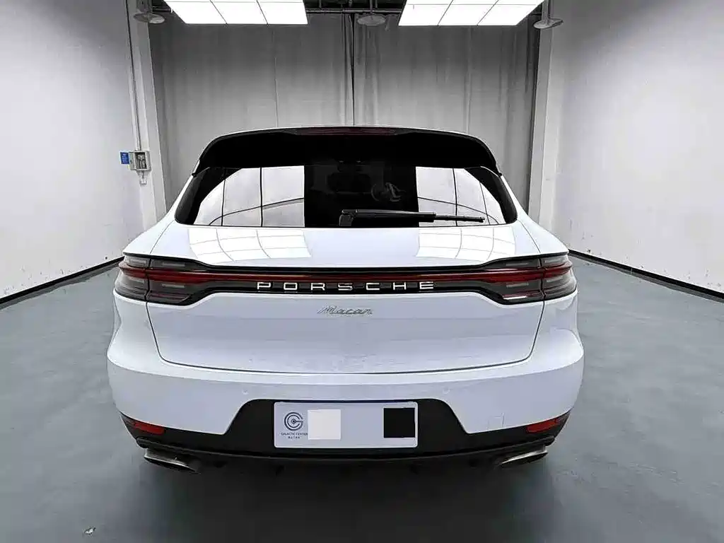 Porsche Macan — миниатюра 8
