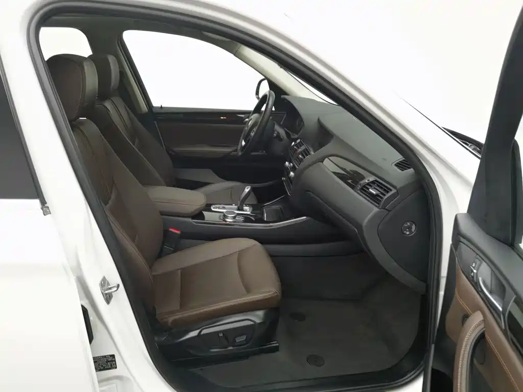 BMW X3 (Import) — миниатюра 23