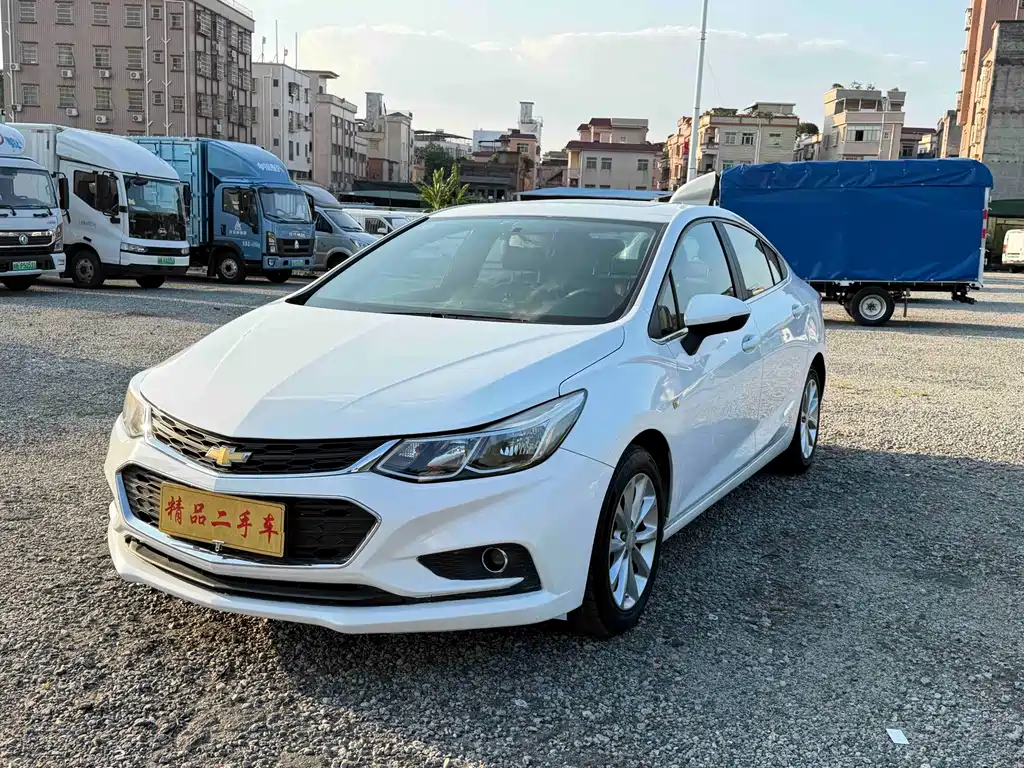 Chevrolet Cruze — миниатюра 2