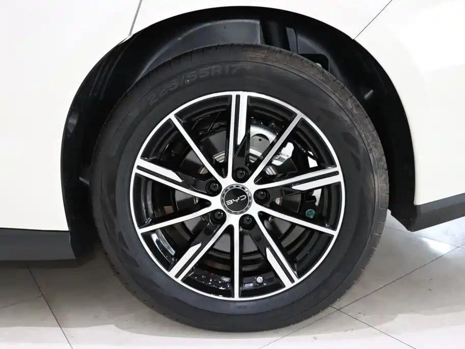 BYD Seal 06 — миниатюра 15