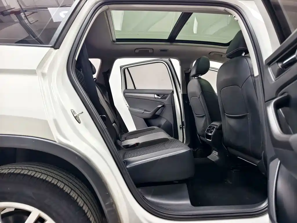 Skoda Kodiaq — миниатюра 16