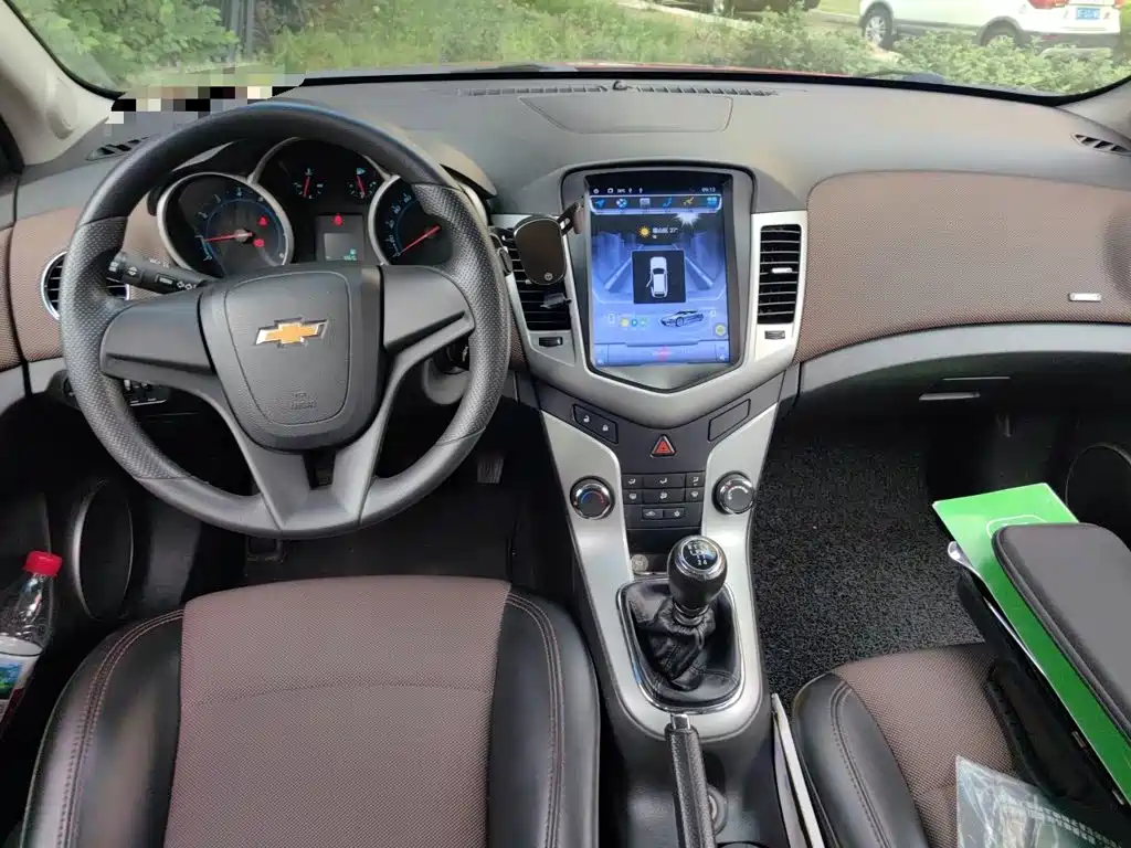 Chevrolet Cruze — миниатюра 10