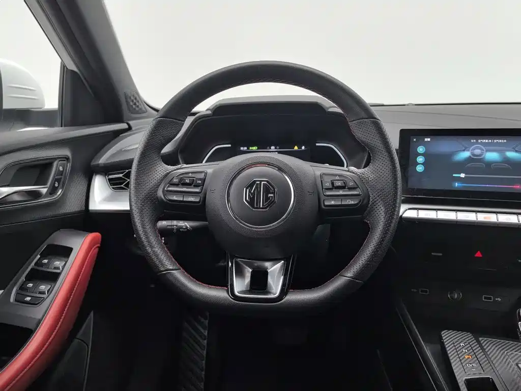 MG MG5 — миниатюра 11