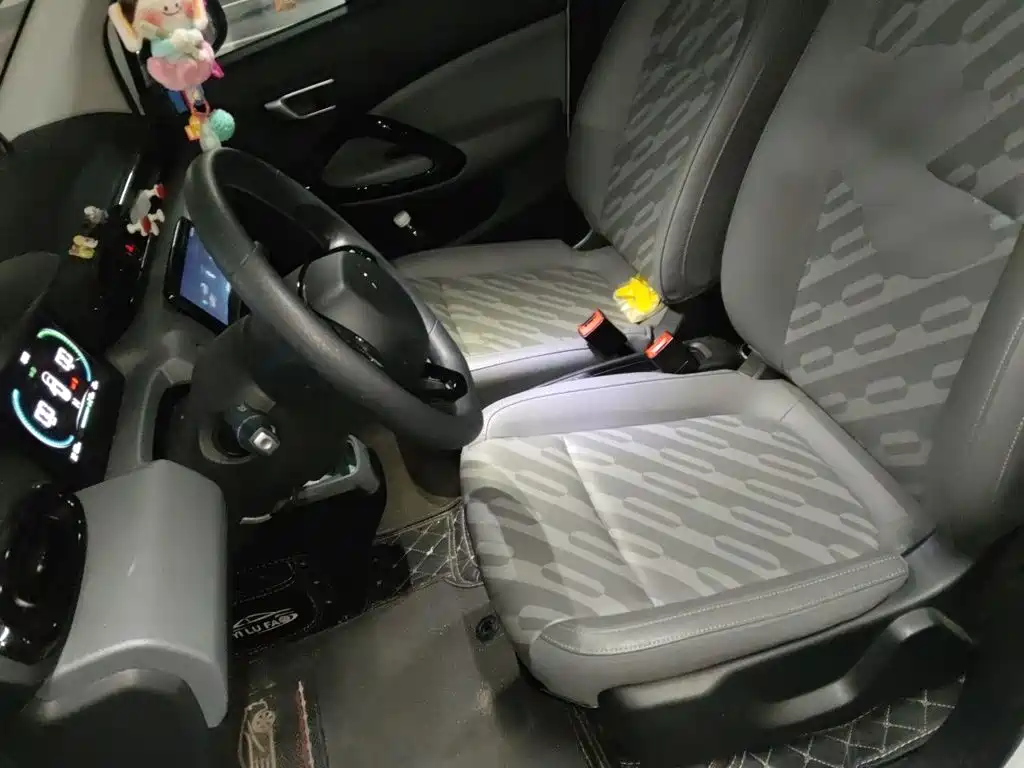 Leapmotor Leapmotor T03 — миниатюра 11