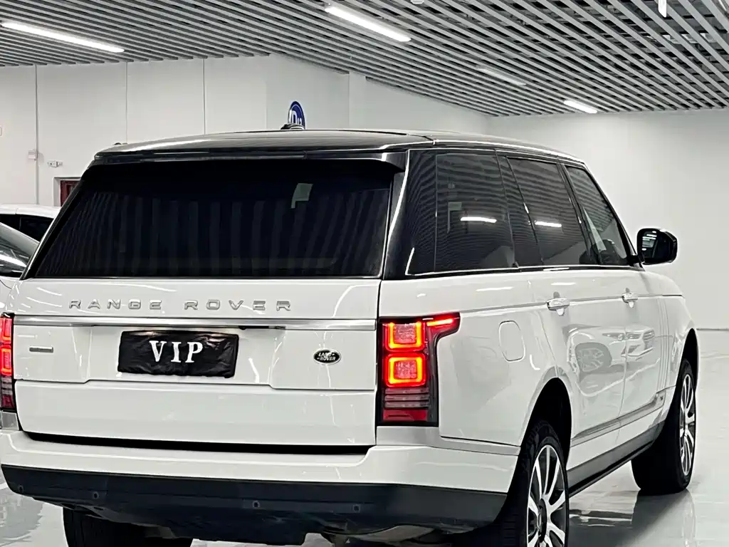 Land Rover Range Rover — миниатюра 14