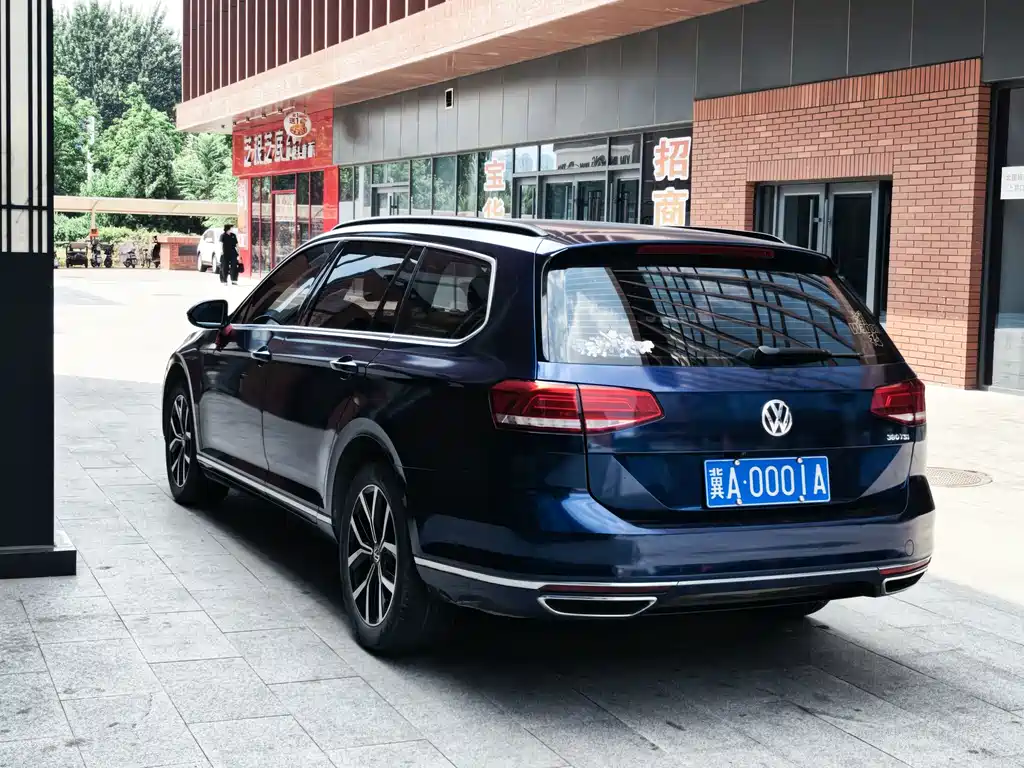 Volkswagen Viloran — миниатюра 9
