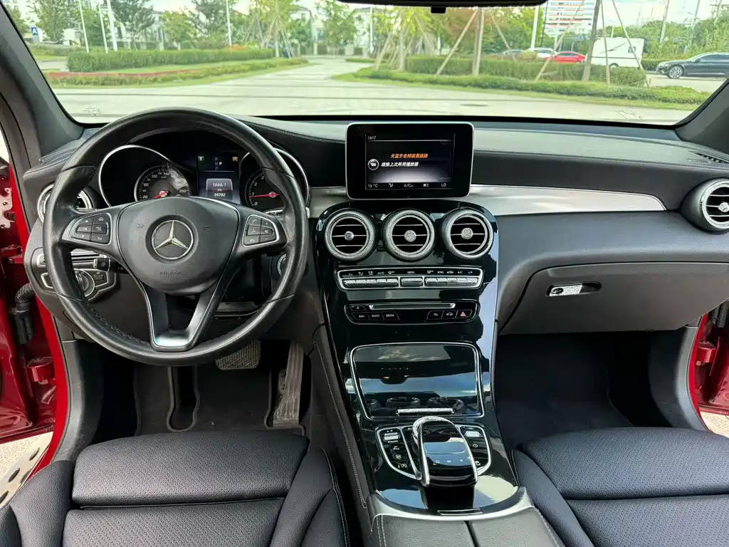Mercedes-Benz GLC Coupe — миниатюра 9