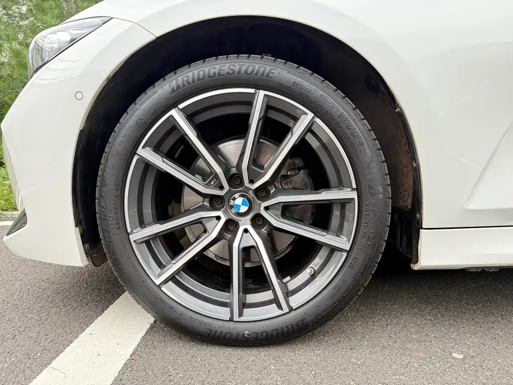 BMW 3 Series — миниатюра 5