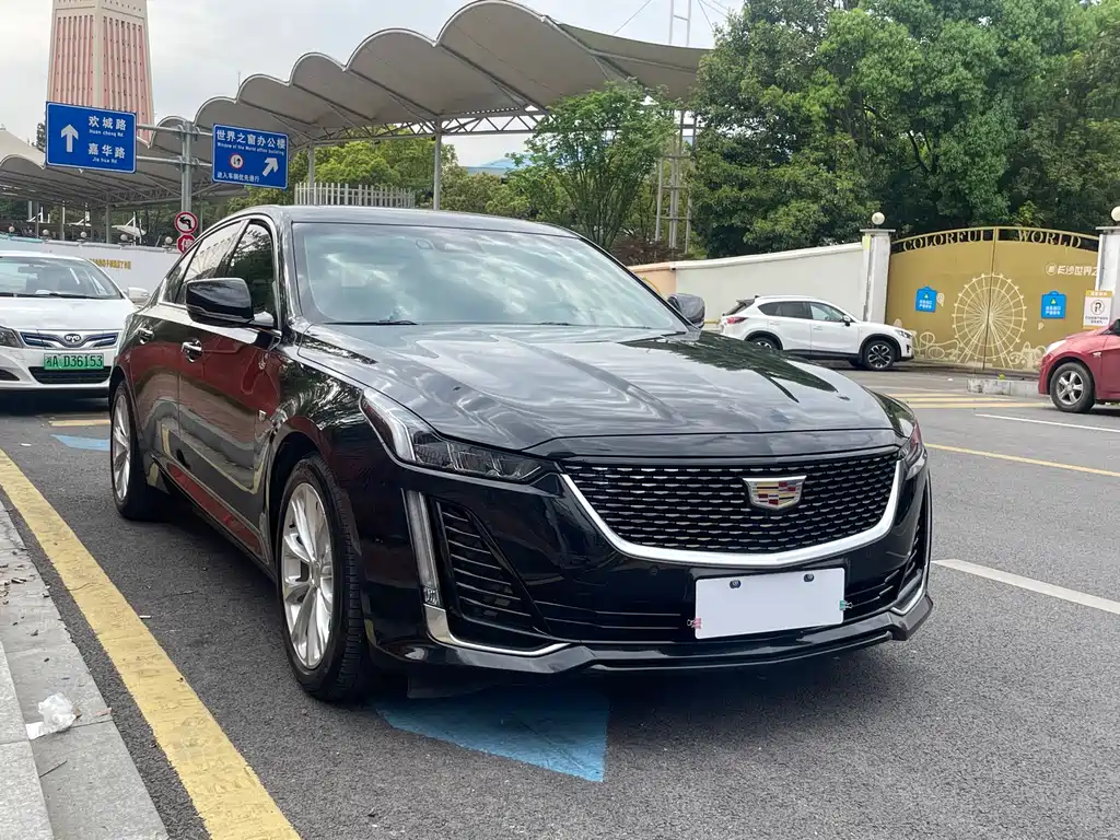 CADILLAC CT5