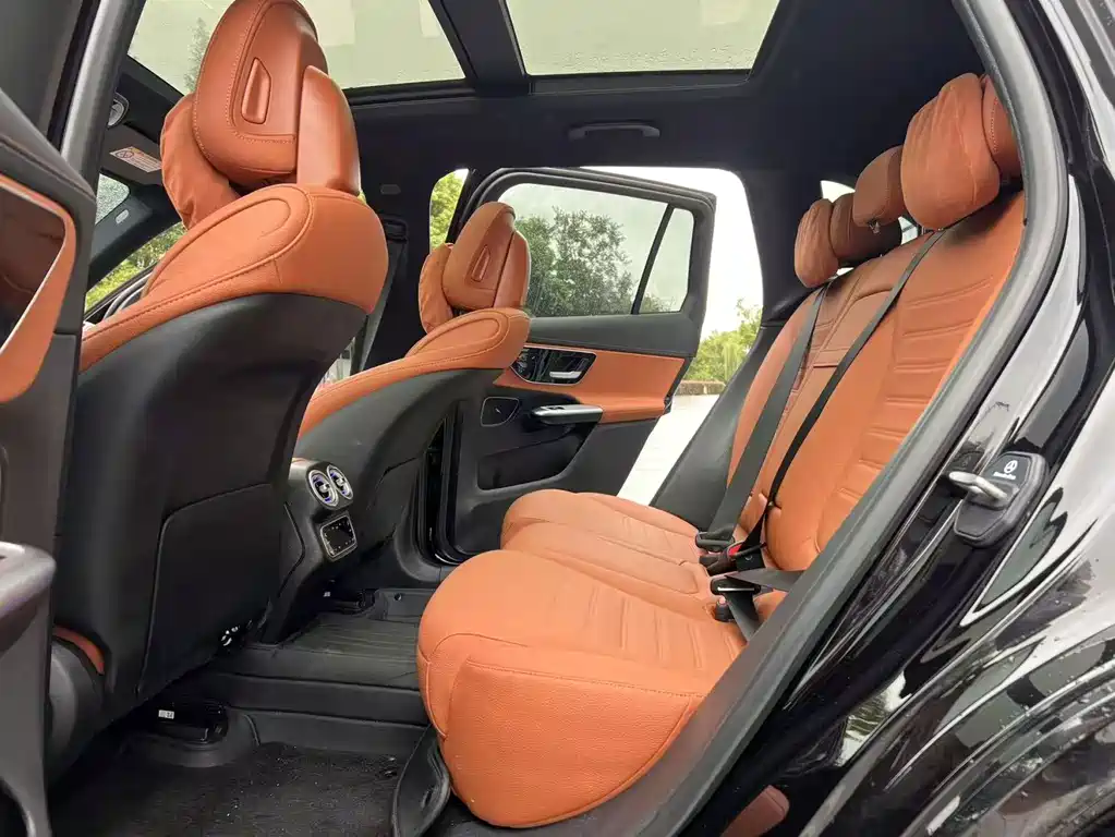 Mercedes-Benz GLC — миниатюра 5