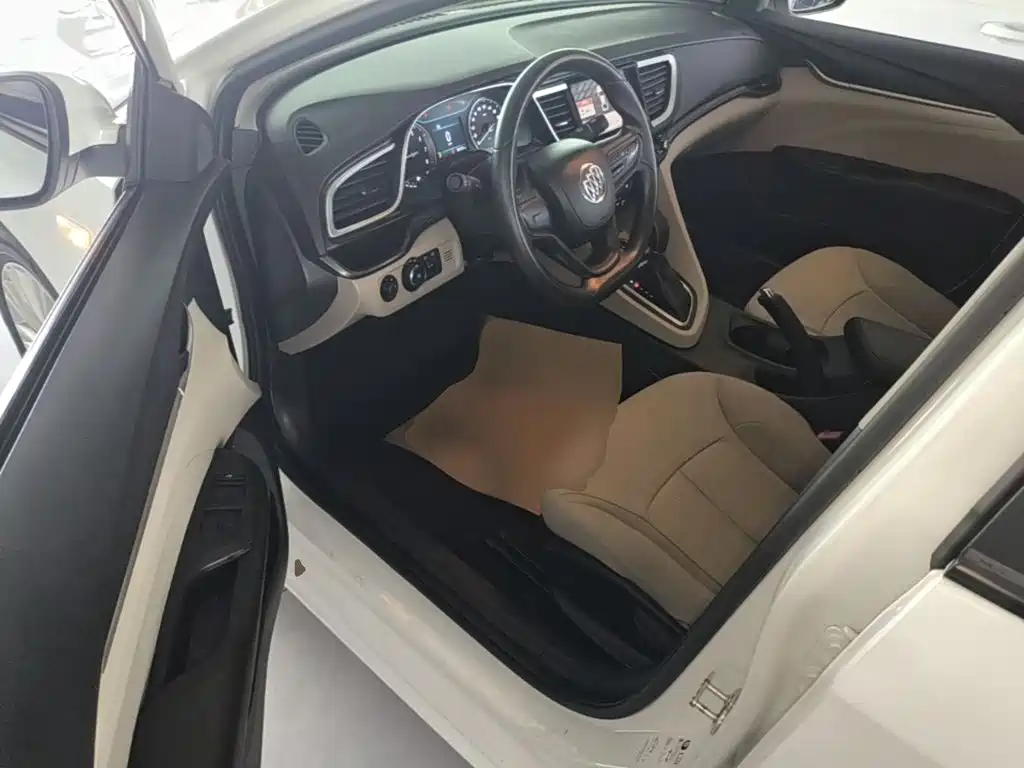 Buick Excelle — миниатюра 16