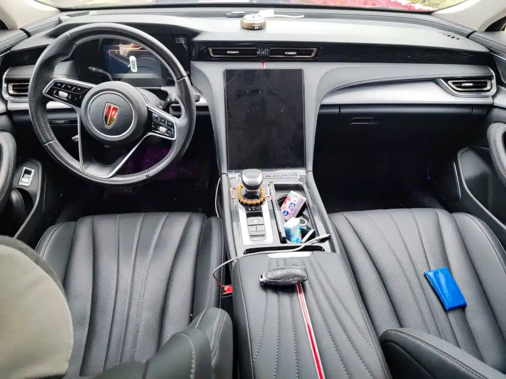 Hongqi Hongqi H5 — миниатюра 13