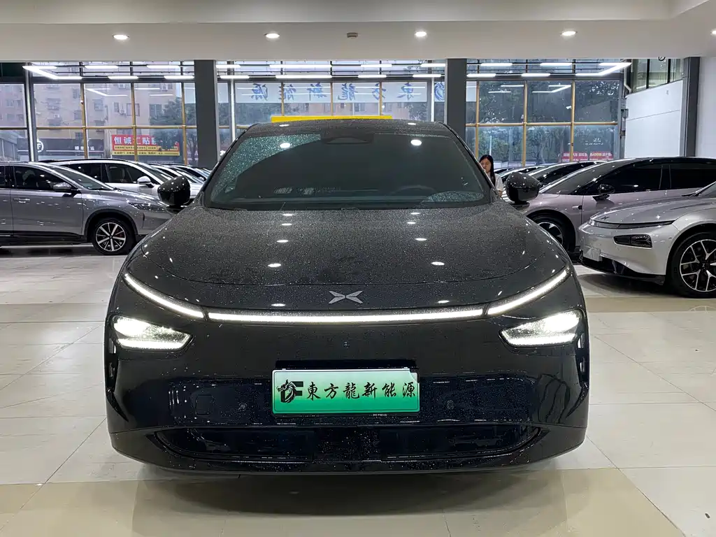 XPeng 小鹏G7 2025