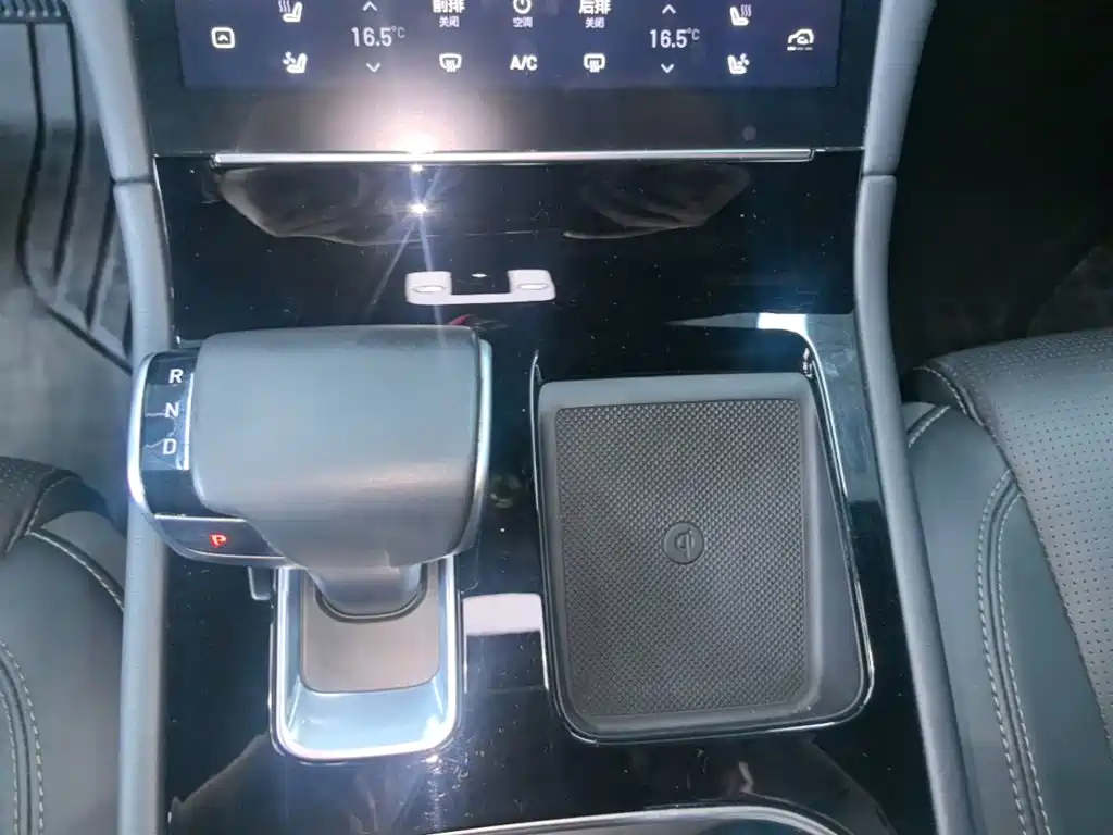 Li Auto Li ONE — миниатюра 14