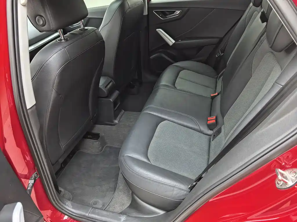 Audi Q2L — миниатюра 9