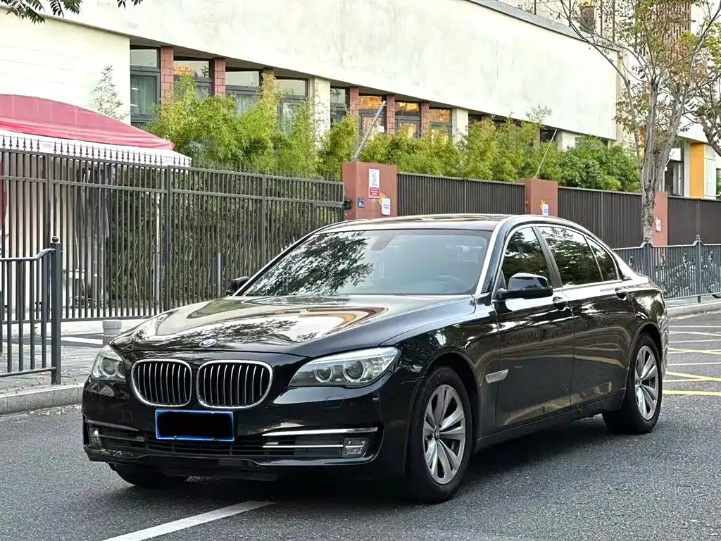 BMW 7 Series 2013
