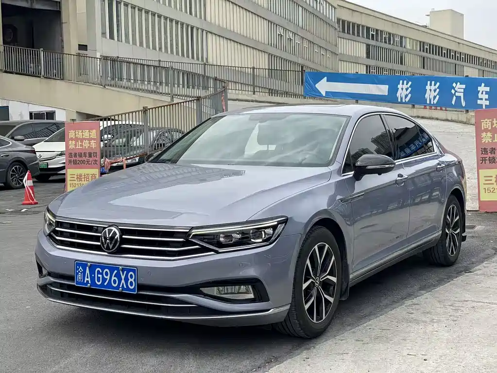 Volkswagen Magotan — миниатюра 2