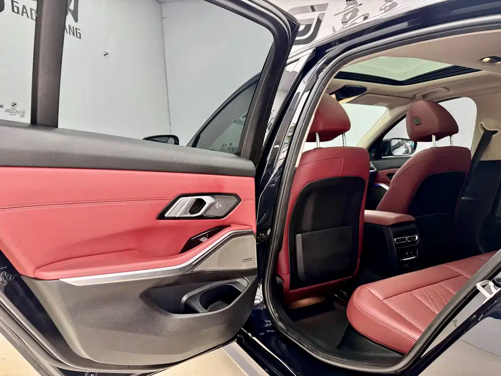 BMW 3 Series — миниатюра 11
