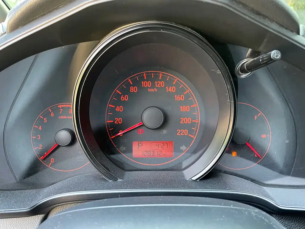Honda Fit — миниатюра 5