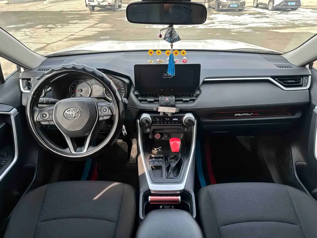 TOYOTA RAV4 RONGFANG