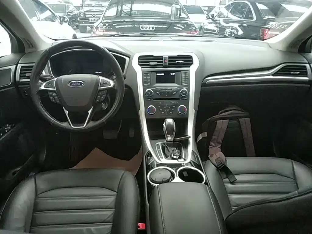 Ford Mondeo — миниатюра 10