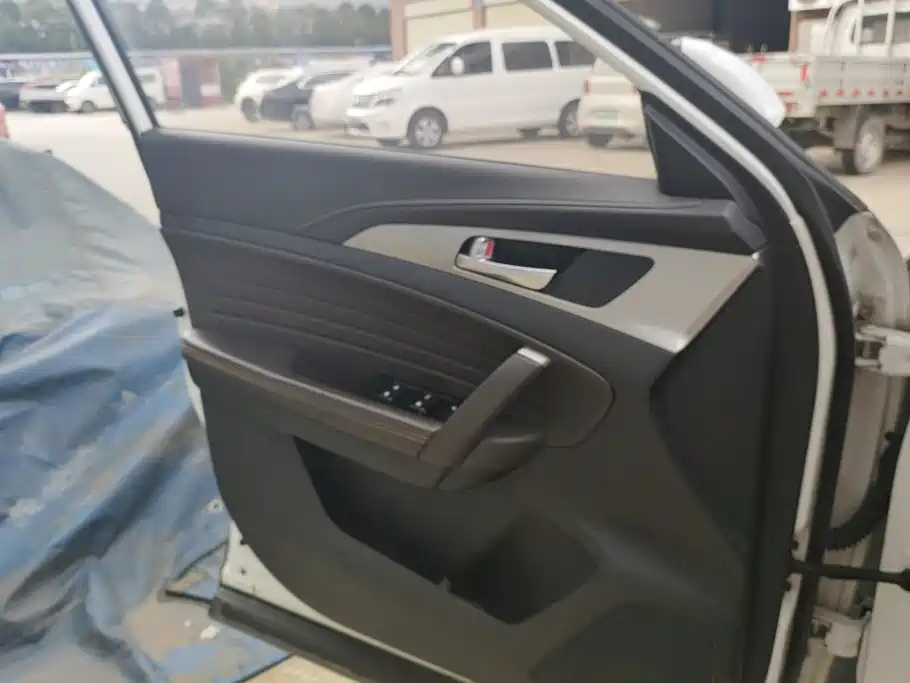Changan CS35PLUS — миниатюра 7