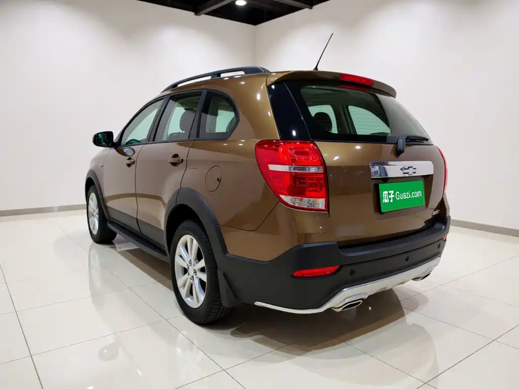 Chevrolet Captiva — миниатюра 5