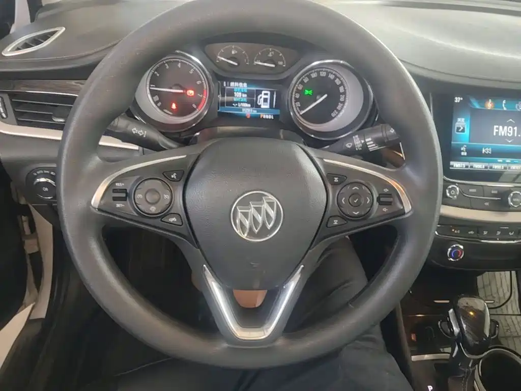 Buick Verano — миниатюра 11