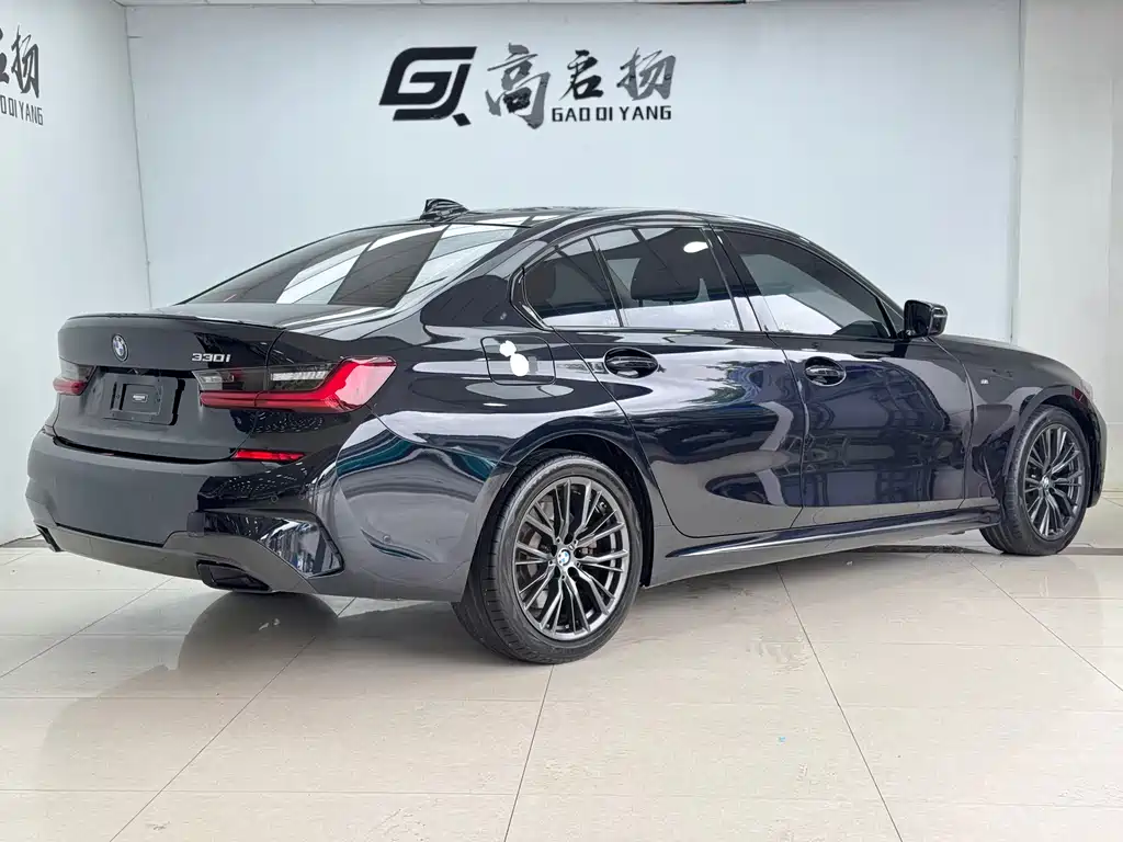BMW 3 Series — миниатюра 26