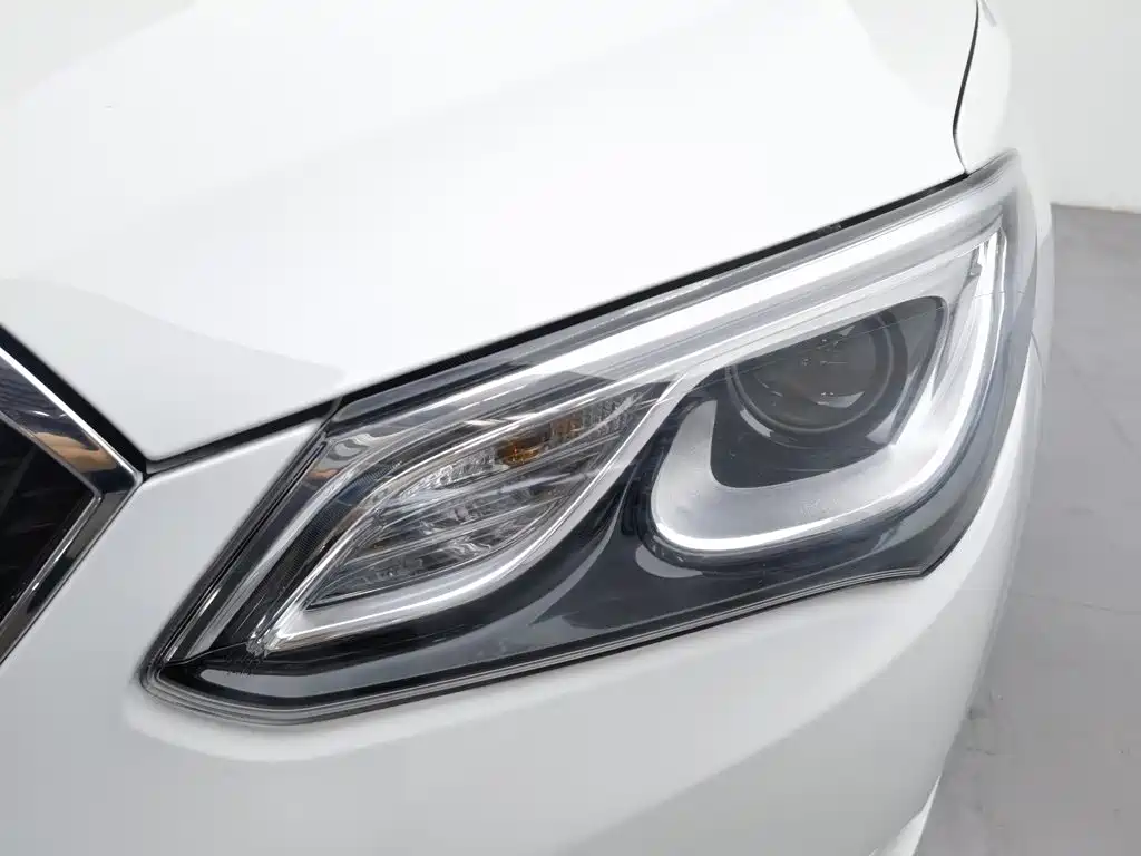 Buick Excelle — миниатюра 7