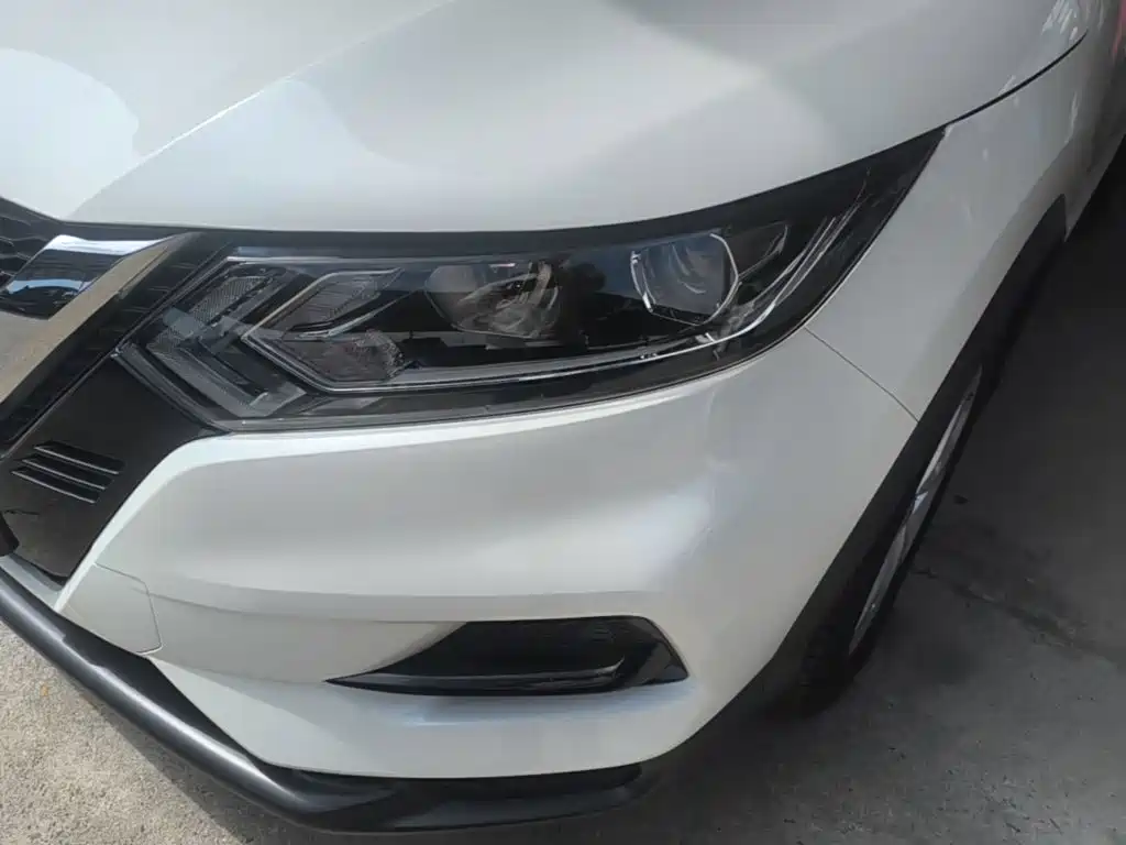 Nissan Qashqai — миниатюра 24