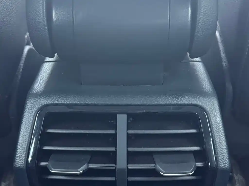 Audi Q3 — миниатюра 14