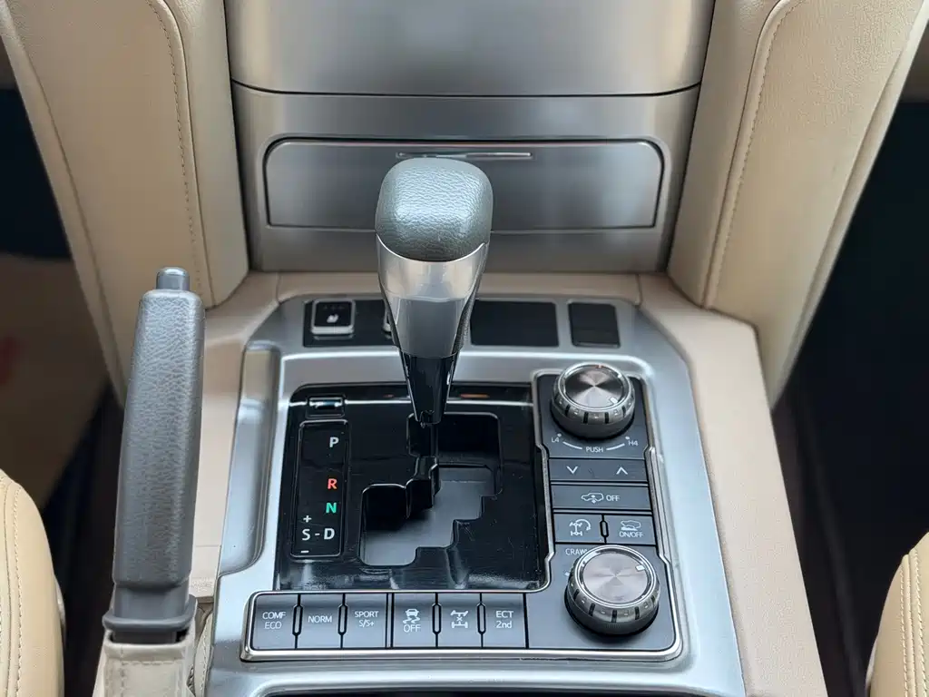 Toyota Land Cruiser — миниатюра 15