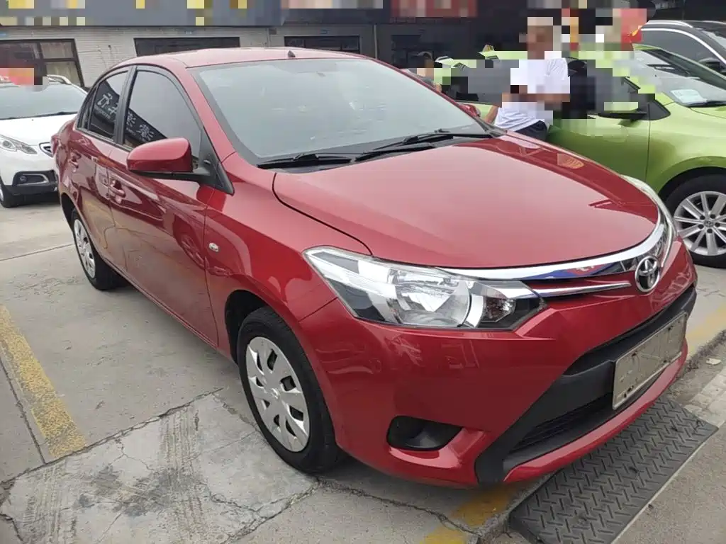 Toyota Vios — миниатюра 4
