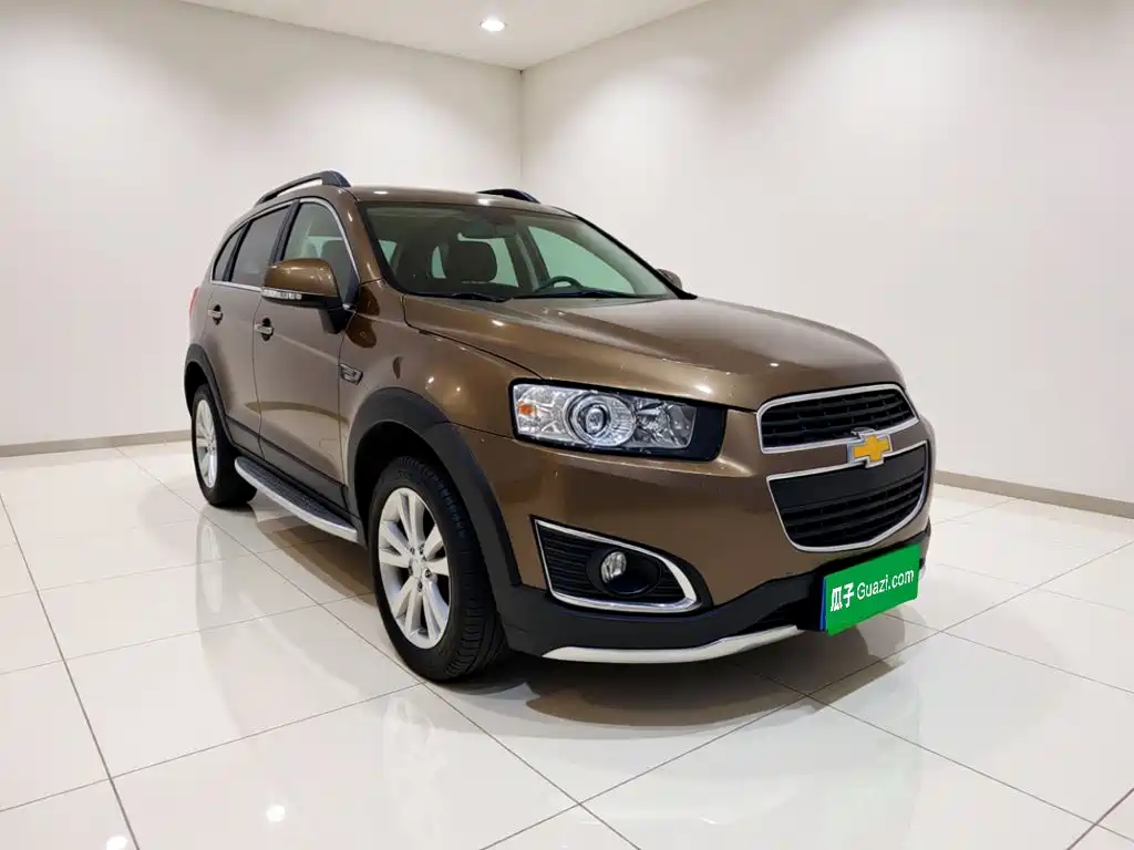 Chevrolet Captiva — миниатюра 3